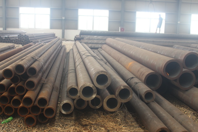 35CrMo無(wú)縫鋼管規(guī)格 35CrMo無(wú)縫鋼管規(guī)格